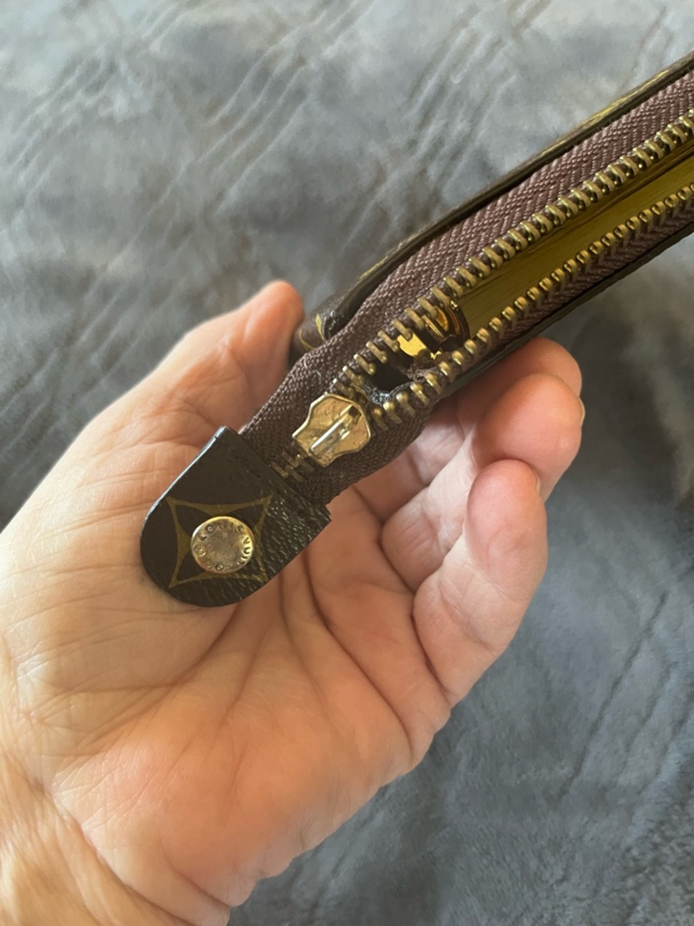 Vintage LV Brown  Zip-Around Daytimer - Picture 5 of 12
